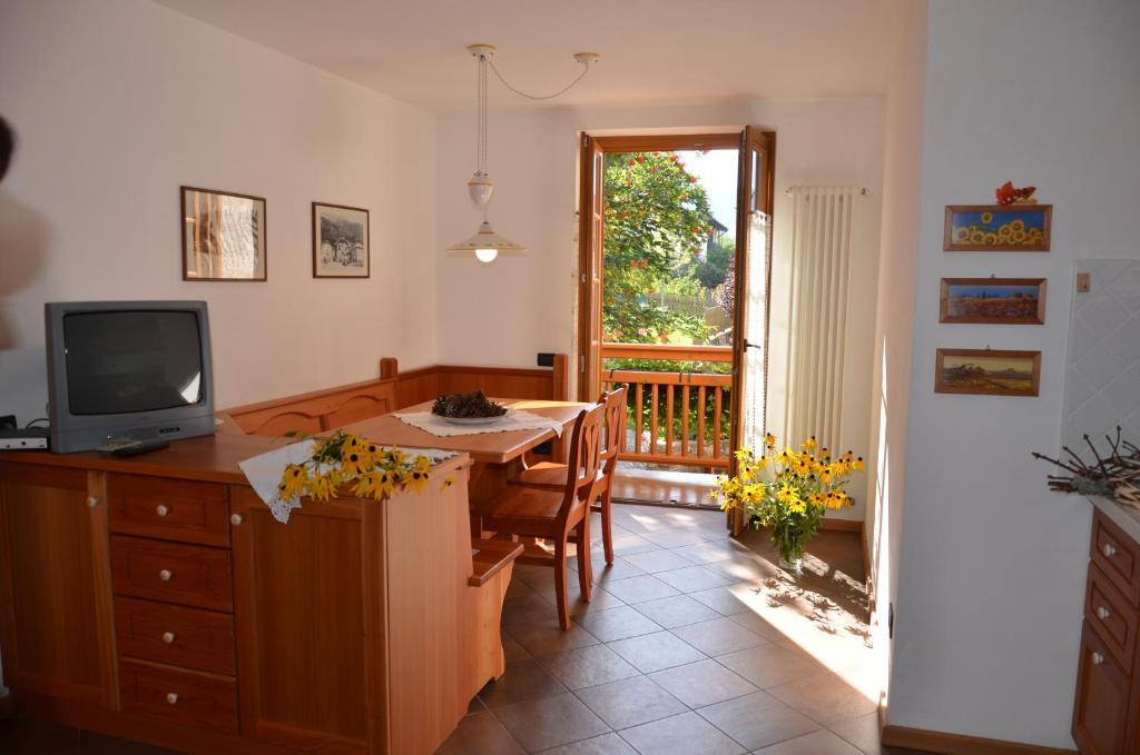 Residence Ca' Delle Margherite Pellizzano Camera foto